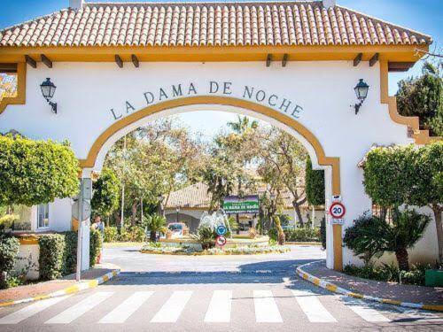 Lovely Apartment In Dama De Noche Marbella Exterior foto
